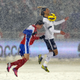 US midfielder Graham Zusi heads the ball in front of Costa Rica defender Bryan Oviedo.